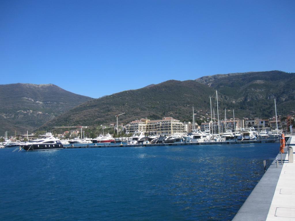 Apartments City Center Tivat Exterior photo