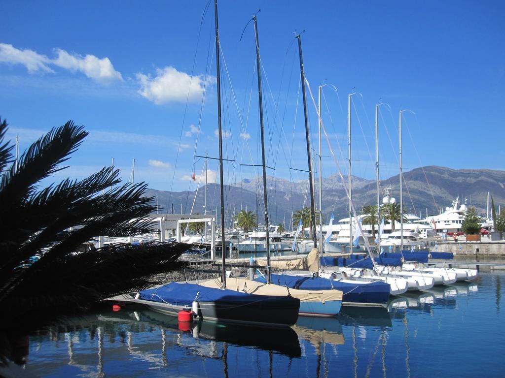Apartments City Center Tivat Exterior photo