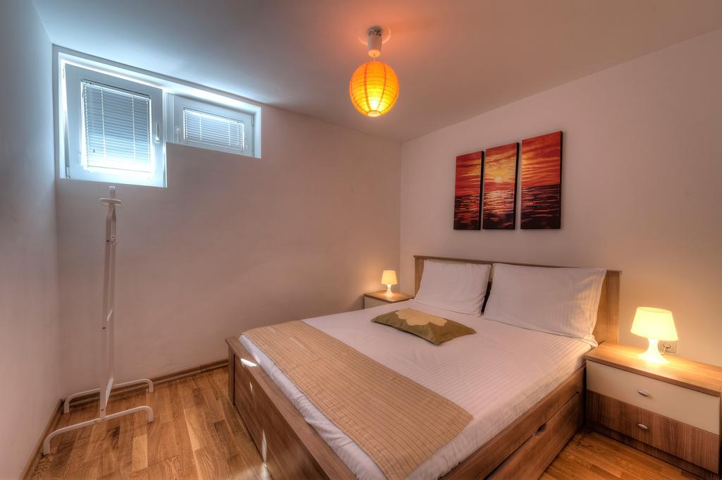 Apartments City Center Tivat Exterior photo