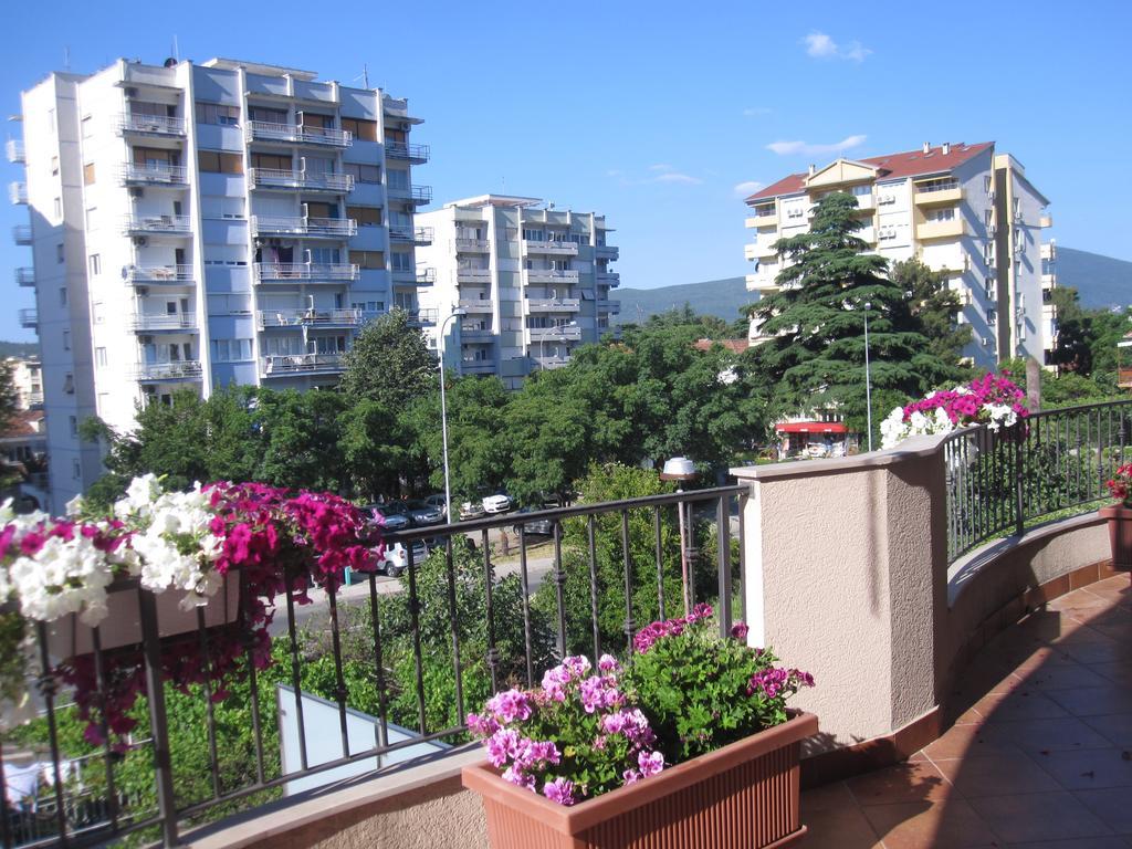 Apartments City Center Tivat Exterior photo